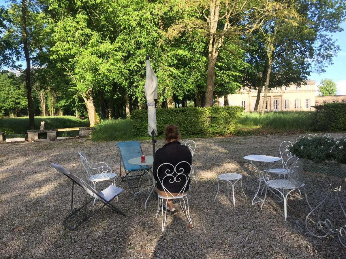 Le Chateau De Bressey & Son Orangerie エクステリア 写真