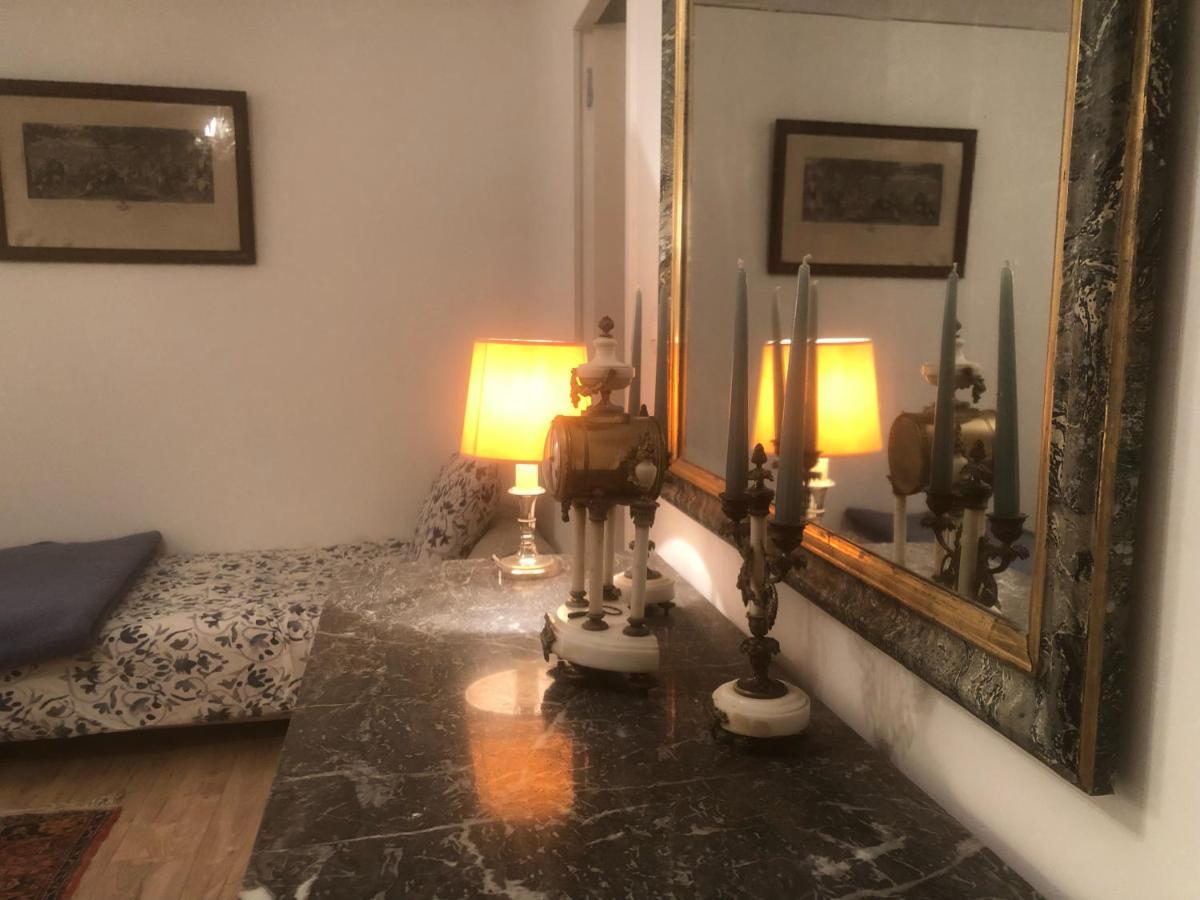 Le Chateau De Bressey & Son Orangerie エクステリア 写真