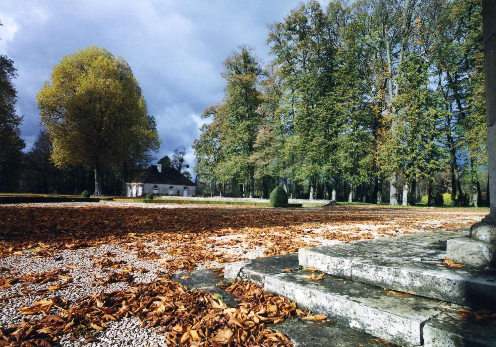 Le Chateau De Bressey & Son Orangerie エクステリア 写真