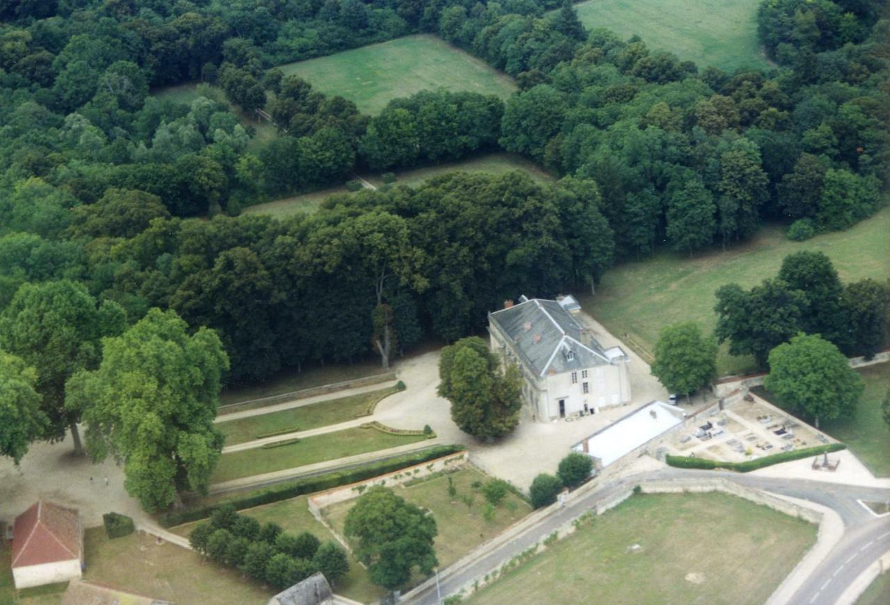 Le Chateau De Bressey & Son Orangerie エクステリア 写真
