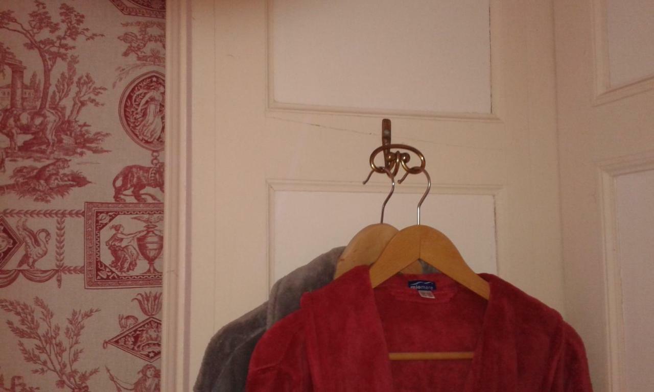 Le Chateau De Bressey & Son Orangerie エクステリア 写真